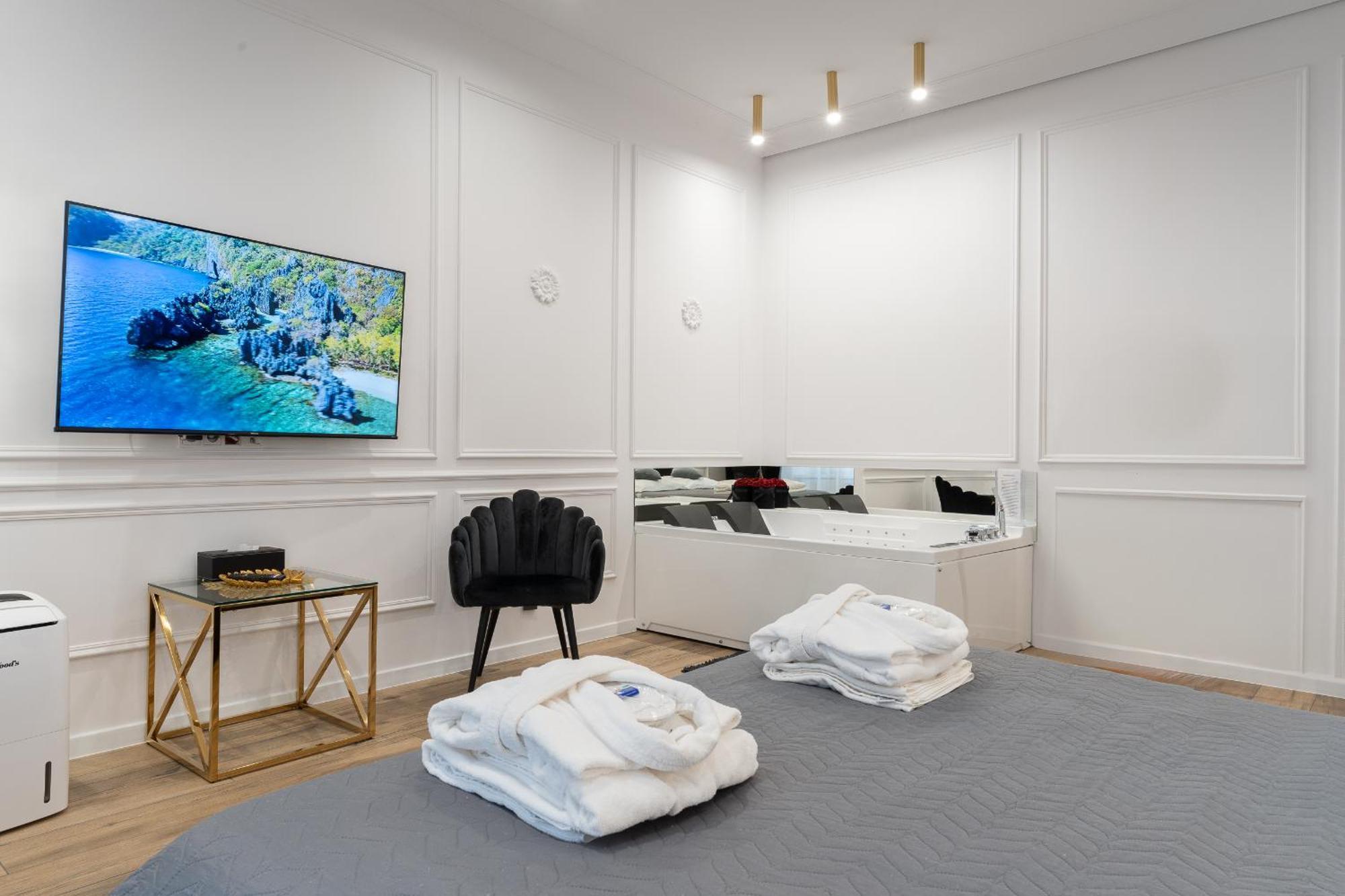 Apartament Shine Prywatne Jacuzzi Starowislna Kraków Exteriör bild